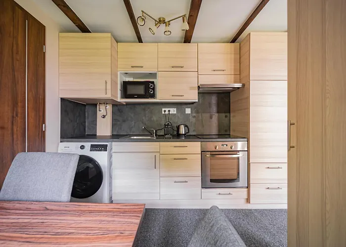 B48 Gardenhouse - A Zoeldben Kenyelmesen Törökbálint